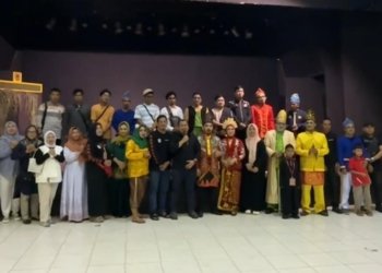Mamanda Dari Dewan Kesenian Kabupaten Banjar Dengan Judul “Prahara di Tambak Utuy” Guncang Aruh Teater Kalsel