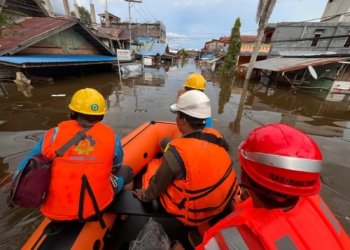 Amankan Kelistrikan Saat Banjir di Kabupaten Barito Utara, PLN Turunkan 71 Personel Gabungan