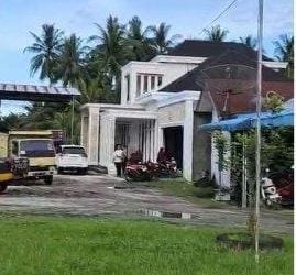 Dugaan Judi Sabung Ayam, Rumah Anggota DPRD Asahan Digerebek Polisi! Puluhan Motor Diamankan