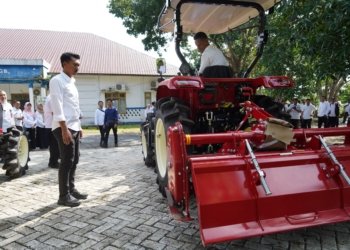 Bupati Banjar Resmikan Bantuan 127 Traktor dari Kementan, Dorong Swasembada Pangan Lewat Brigade Pangan