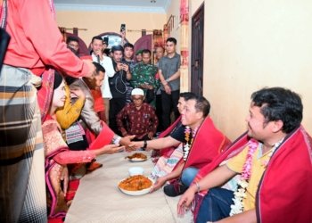 Masyarakat Lobu Tua Rayakan Kepemimpinan Baru Tapanuli Tengah Dengan Adat dan Doa
