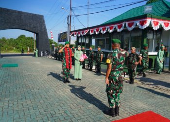 Kodim 1022/Tanah Bumbu Resmi Berganti Komando: Sambutan Hangat untuk Dandim Baru, Pesan Haru dari Letkol Boni