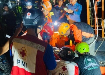 Tergantung di Ketinggian 40 Meter, Pekerja BTS di Banjar Berhasil Diselamatkan Setelah Dilakukan Evakuasi Sekitar 4 Jam