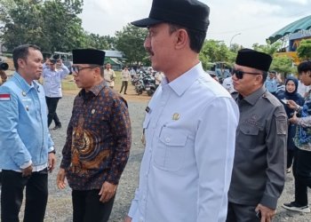 Desa Indrasari Jadi Percontohan Nasional: Menteri Desa Sidak Musyawarah Koperasi Merah Putih