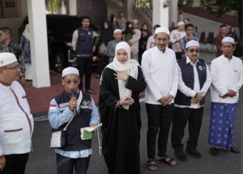 Tangis Haru Iringi Pelepasan 463 Jemaah Calon Haji Asal Banjar, Bupati Saidi: Ini Perjalanan Hati Menuju Surga