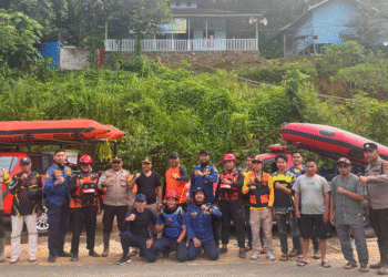 DPKP Kabupaten Banjar Ikut Cari Bocah 6 Tahun Tenggelam di Sungai Riam Kiwa Berhasil