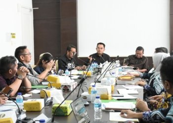 Komisi II DPRD Kaltim Evaluasi Pembangunan Perkebunan Kelapa Sawit Bersama Dinas Perkebunan