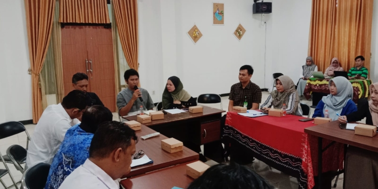Dinas Koperasi Gandeng UMKM Pilah Produk Perikanan, Baby Cumi Berformalin?