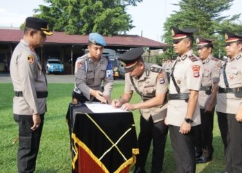 Kapolres Banjar Pimpin Sertijab Kasat Intelkam dan Sejumlah Kapolsek Jajaran Polres Banjar