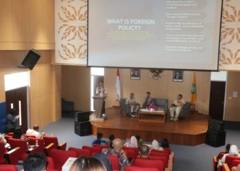 Gandeng CSIS, HI Unmul Bahas Krisis Myanmar dan Masa Depan ASEAN, Rendy: Jadi wake-up call