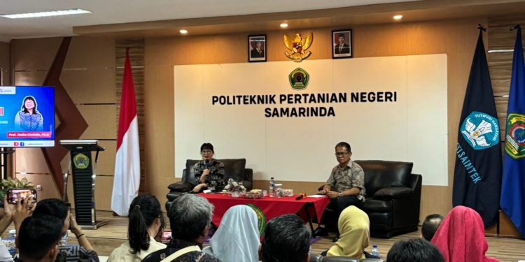 Wamen Stella Christie Kunjungi Polnes dan Politani Samarinda