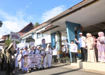 Pawai Hijriah Meriahkan Tahun Baru Islam, Ribuan Peserta Warnai Kota Martapura