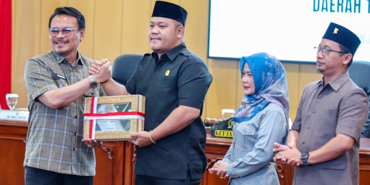 Banjarbaru Raih WTP ke-10, Realisasi Pendapatan 2024 Lampaui Target