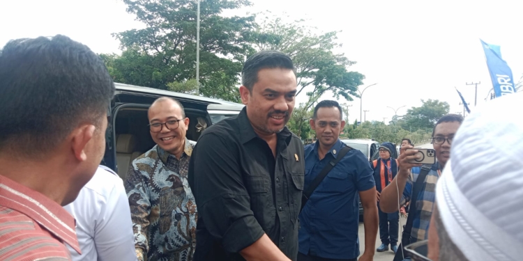 Toko Mama Khas Banjar Kembali Beroperasi, Menteri UMKM Serukan Kepatuhan Hukum dan Pembinaan