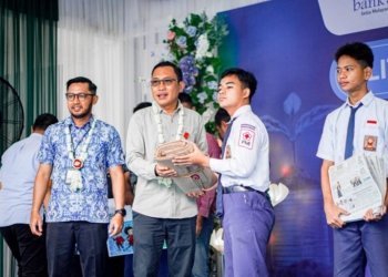 Siswa Nabung Dari Hasil Sampah, Ini Dia Mas Pitung!