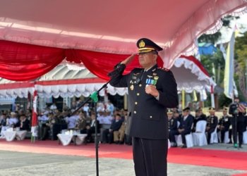 Peringati Hari Bhayangkara ke-79, Polres Kotabaru Gelar Upacara di Siring Laut