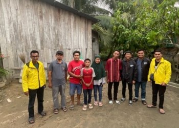 Tim Media Rendah Hati Kunjungi Kediaman Pasutri Tuna Rungu