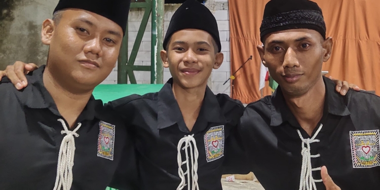Haru dan Bangga, Dua Teman Tuli Raih Sabuk Warga PSHT Banjarbaru Setelah 4 Tahun Berlatih