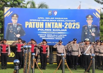 Polres Banjar Gelar Apel Operasi Patuh Intan 2025, Wujudkan Kamseltibcarlantas yang Kondusif