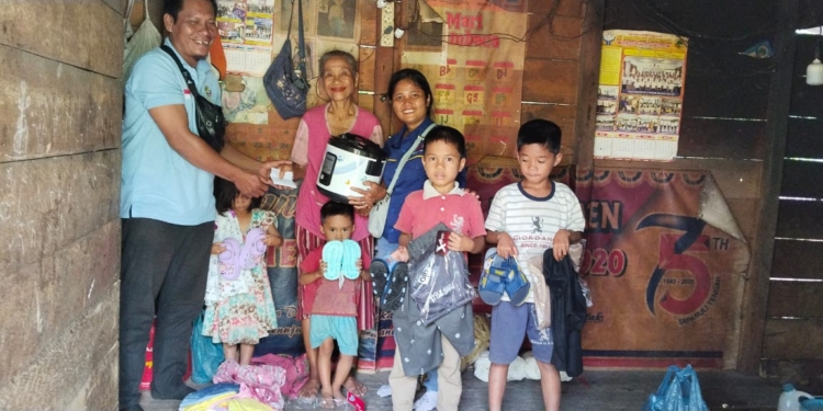 IWO Sibolga-Tapteng Berbagi Kasih, Salurkan Bantuan untuk Anak Terlantar di Pagaran Honass