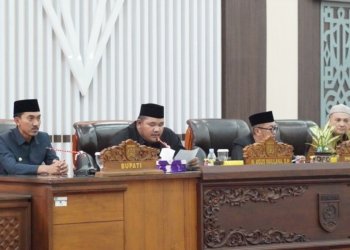 DPRD Kabupaten Banjar Bahas Dua Raperda Penting: Penguatan Adat dan Digitalisasi Kependudukan