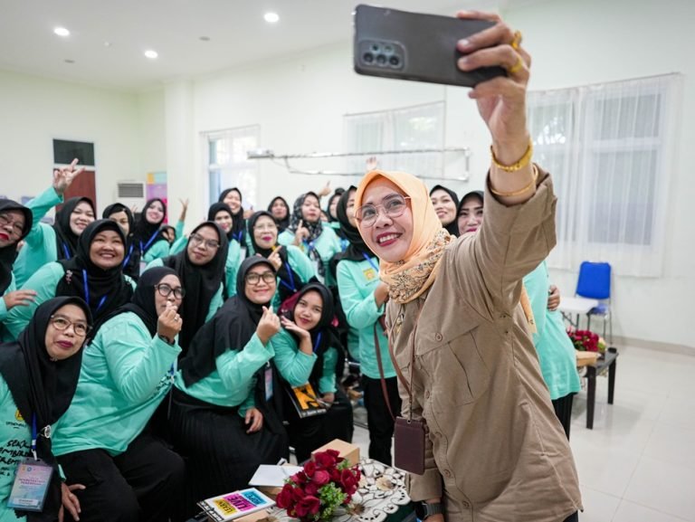 Sekolah Pemberdayaan Perempuan Banjarbaru Masuki Tahap Business Marketing dan Financing