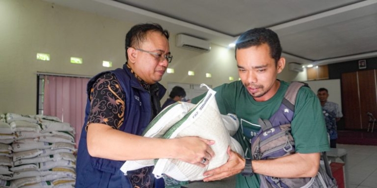 7.141 Warga Banjarbaru Terima Bantuan Beras dari Program Bantuan Pangan Nasional