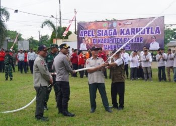Siaga Satu Karhutla, Pemkab Banjar Kerahkan Seluruh Kekuatan di Apel Besar Kesiapsiagaan