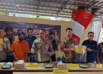 Polres Banjar Tangkap Pelaku Pencurian dengan Kekerasan di Toko Obat Martapura