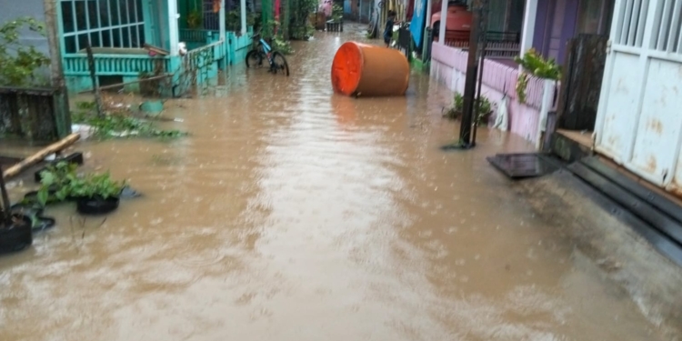 Sejumlah Wilayah di Kotabaru Terendam Banjir, Warga Minta Solusi Permanen
