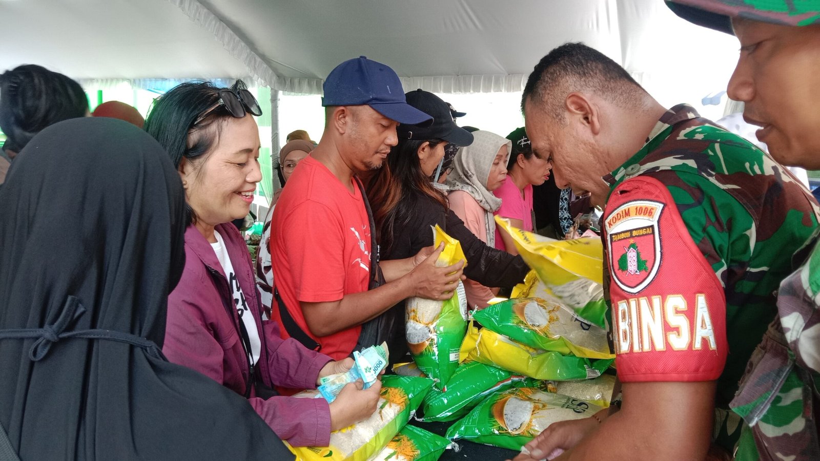 Penuhi Kebutuhan Masyarakat, DKP3 Banjarbaru Gelar Gerakan Pangan Murah