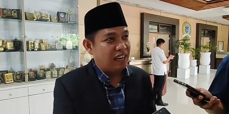 Ketua Fraksi PKB Mendukung Raperda Masyarakat Adat dan Administrasi Kependudukan