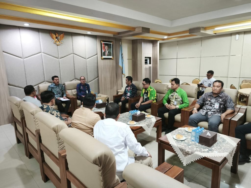 Pemkab Banjar dan Kemenkumham Kalsel Bahas Pembentukan Pos Bantuan Hukum di 277 Desa