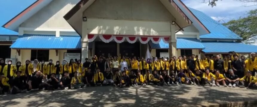 Rektor ULM Lepas Mahasiswa Aksi Damai: Kritik Adalah Bentuk Cinta pada Bangsa