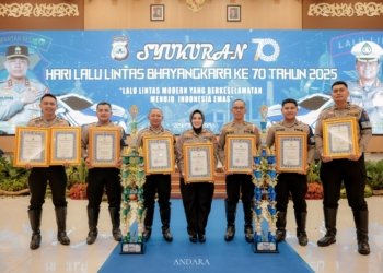 Satlantas Polres Banjar Polda Kalsel Terima Reward Atas Keberhasilan Gagalkan Peredaran 19 Kg Sabu