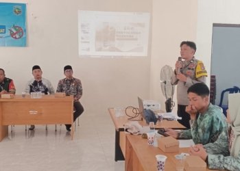 Polsek Pamukan Utara dan Puskesmas Gelar Penyuluhan Kesehatan serta Bahaya Narkoba di Desa Sengayam