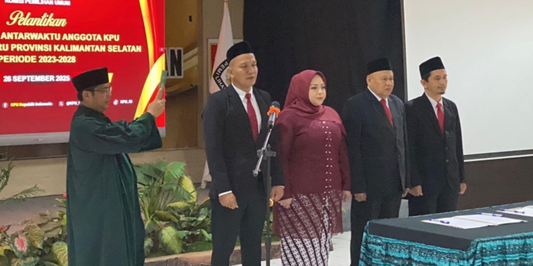 Ini Formasi Baru KPU Banjarbaru Pasca Empat Komisioner PAW Dilantik