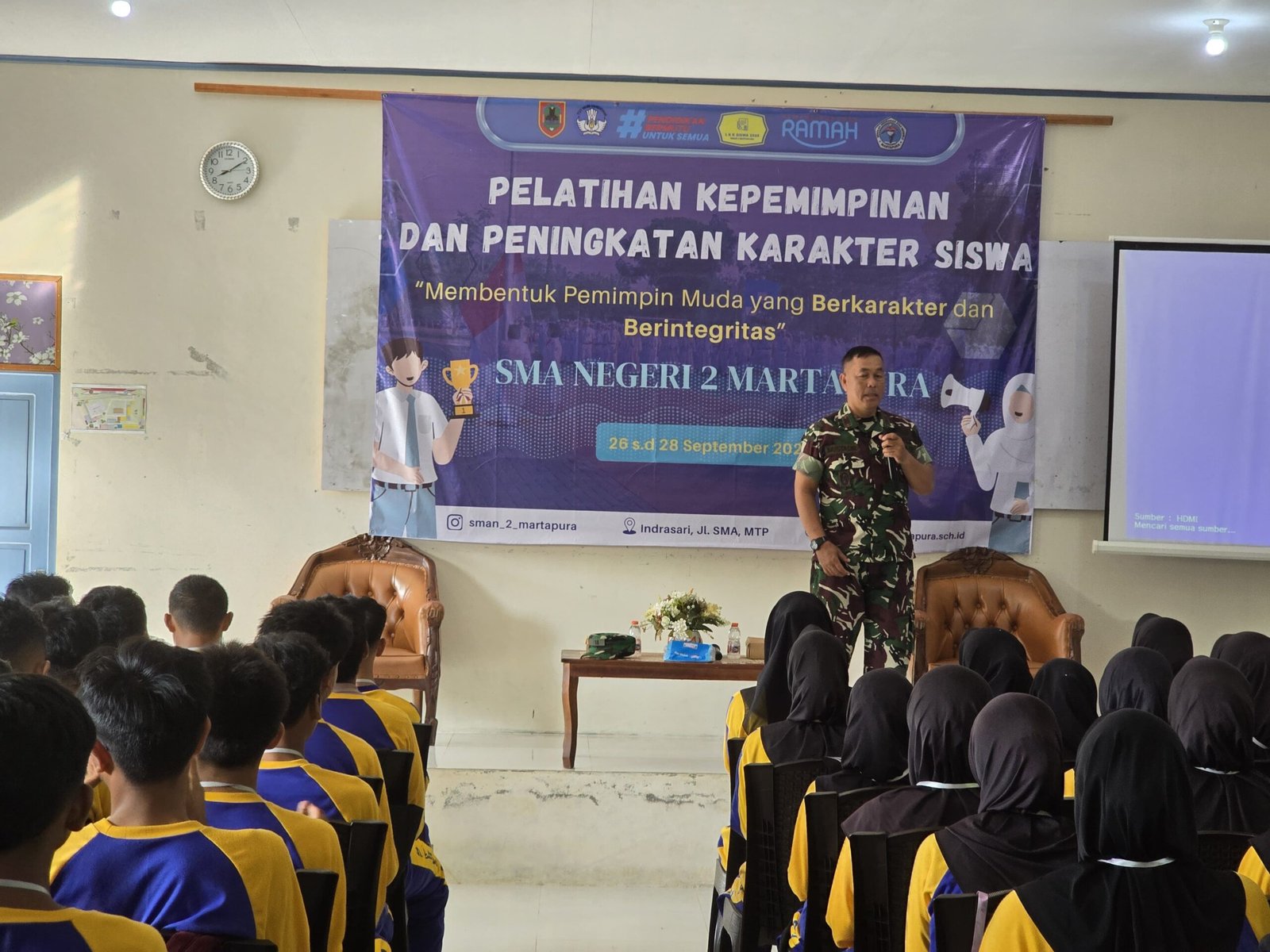 Komandan Kodim 1006/Banjar Hadiri Kegiatan Pembinaan Karakter Pemuda di SMAN 2 Martapura