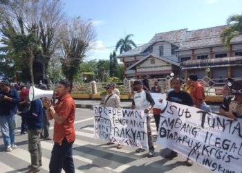 Warga “Geruduk” DPRD Kotabaru, Suarakan Masalah Lahan dan Tambang Ilegal
