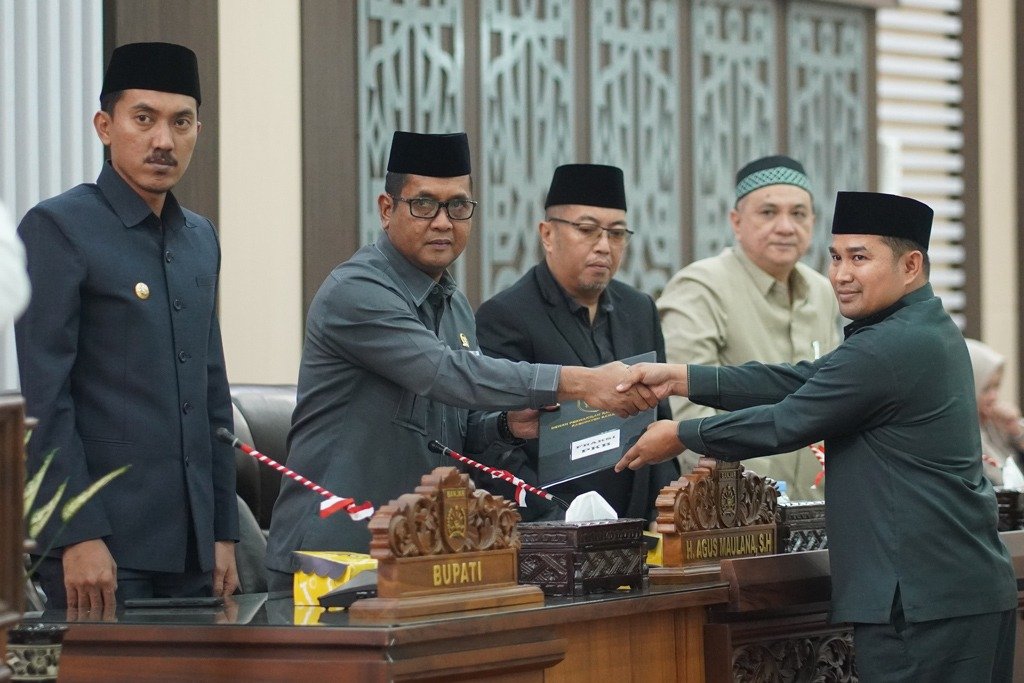 DPRD Kabupaten Banjar Gelar Rapat Paripurna, Bahas Dua Raperda dan Penyampaian APBD 2026