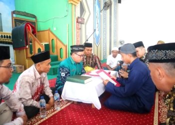 Resmi Menjadi Muslim, Seorang Warga Binaan Lapas Batulicin Lantang Ucapkan Kalimat Syahadat