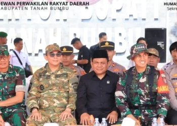 Wakil Ketua I DPRD Tanah Bumbu, H. Hasanuddin Apresiasi Kiprah Kodim 1022 Tanah Bumbu Dalam Pembukaan TMMD ke-126