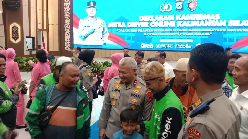 Polda Kalsel Gandeng Ratusan Ojek Online Jaga Keamanan dan Ketertiban Masyarakat
