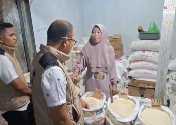 Polda Kalsel Sidak Pasar Kalindo, Cek Harga dan Stok Bapokting Tetap Stabil