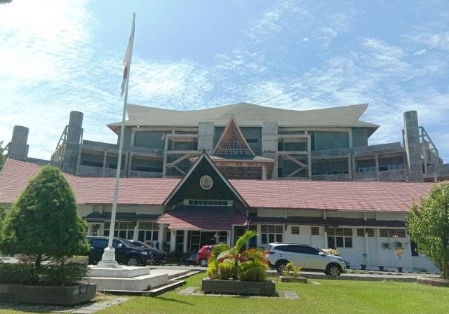 Iskandar Sitorus: Proyek Kantor Bupati Tapteng Langgar Aturan dan Rugikan Keuangan Negara