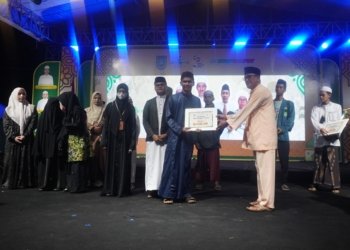 Semarak Penutupan Hari Santri Nasional 2025 di Kabupaten Banjar: Santri Didorong Jadi Pelopor Perubahan dan Penjaga Moral Bangsa