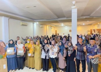 BKKBN dan Komisi IX DPR RI Gelar Sosialisasi Bangga Kencana di Tanah Laut, Tekankan Peran Keluarga dan Tenaga Lapangan