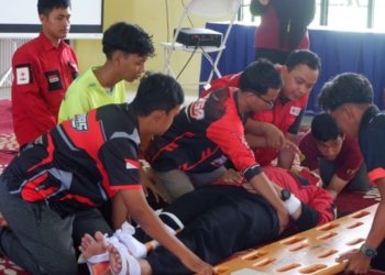 KSR PMI dan Pusat Krisis Kesehatan Regional Kalsel Latih Relawan BPK dan PMK Kabupaten Banjar Tangani Pertolongan Pertama