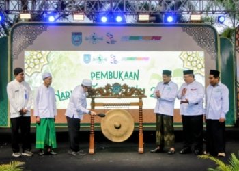 Semarak Hari Santri Nasional 2025 di Kabupaten Banjar: Ribuan Santri Kobarkan Semangat Menuju Indonesia Emas 2045