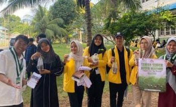 PD KAMMI Kota Banjarbaru Gelar Aksi Edukasi dan Bagi-Bagi Sayur di Hari Tani Nasional 2025